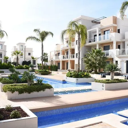 La Zenia Beach Bungalow *