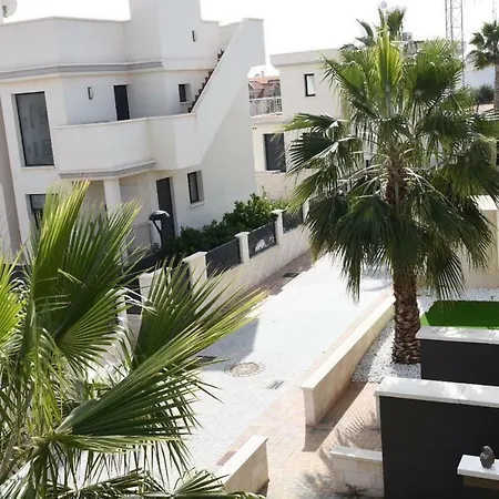 La Zenia Beach Bungalow Hotel *